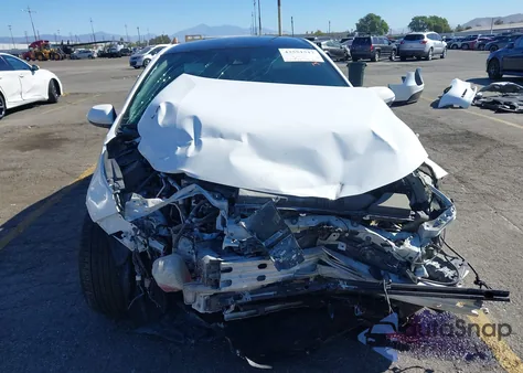 2022 Toyota Corolla Se из США, поврежденный, VIN 5YFS4MCE0NP102763